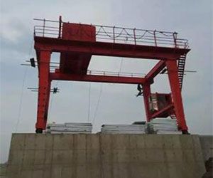 啟閉機廠家建議使用設備要相互配合